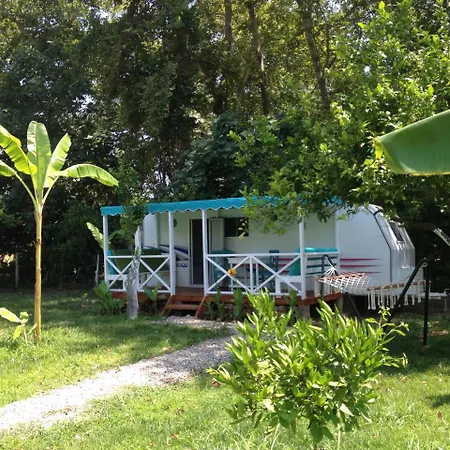 Campsite Bellerofon Caravan &